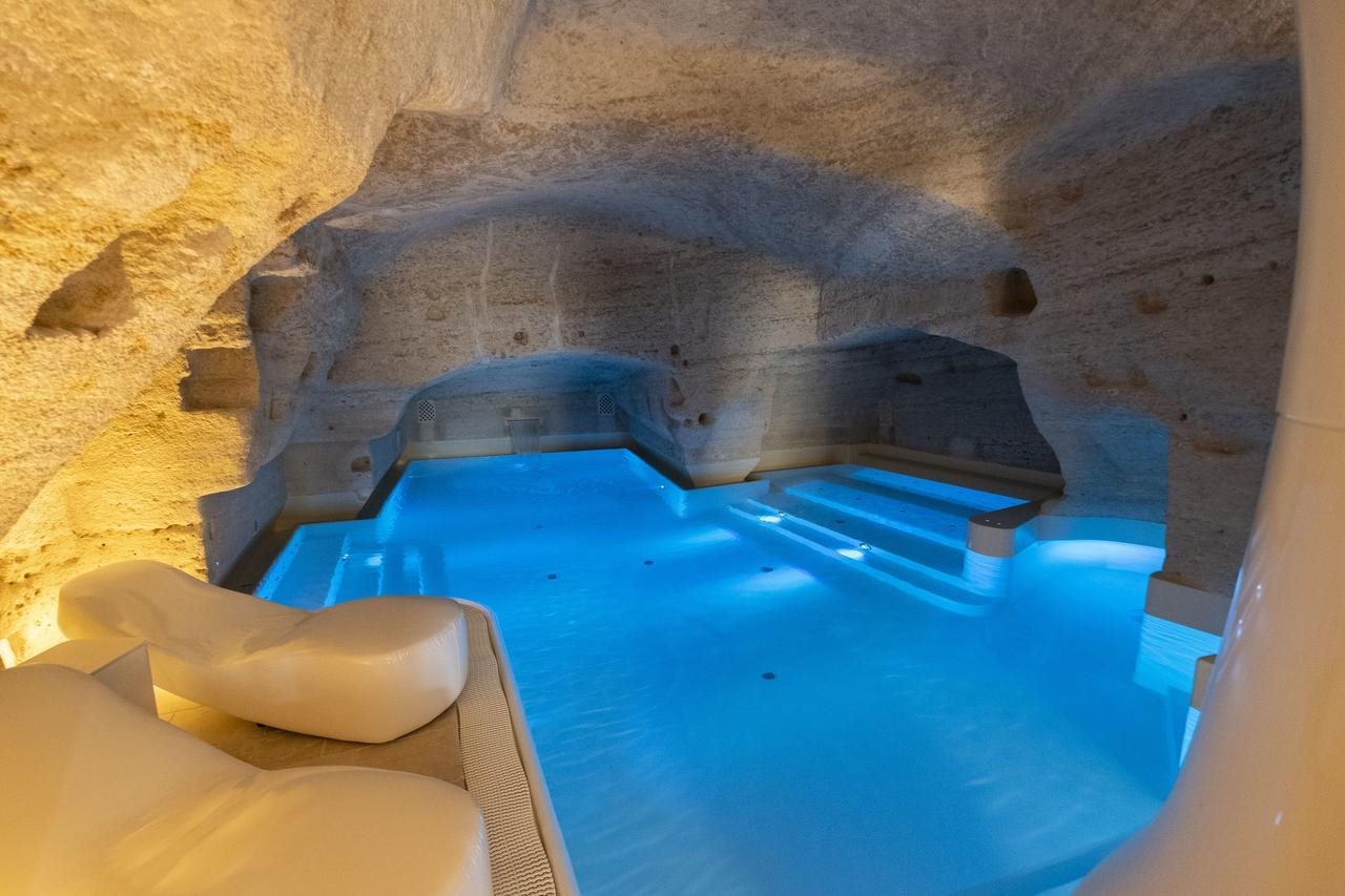 Aquatio Cave Luxury Hotel And Spa