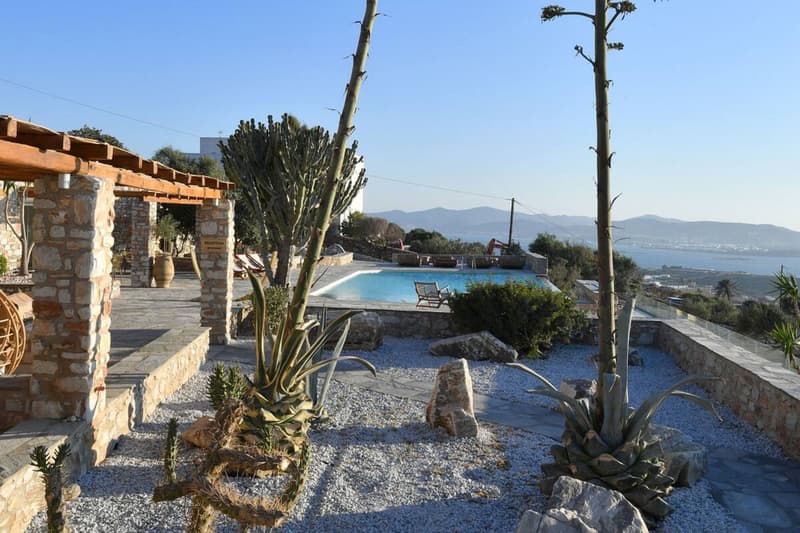 Mythic Exclusive Retreat