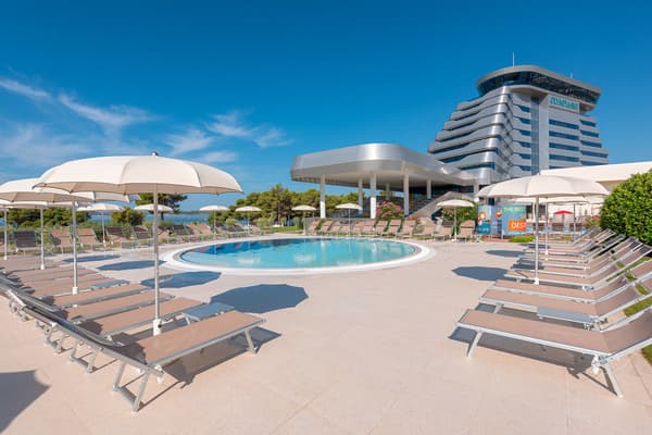 Olympia Sky Hotel-1