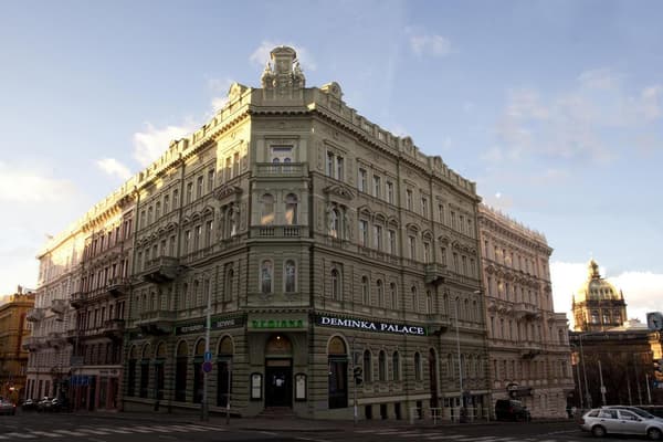 Deminka Palace-1