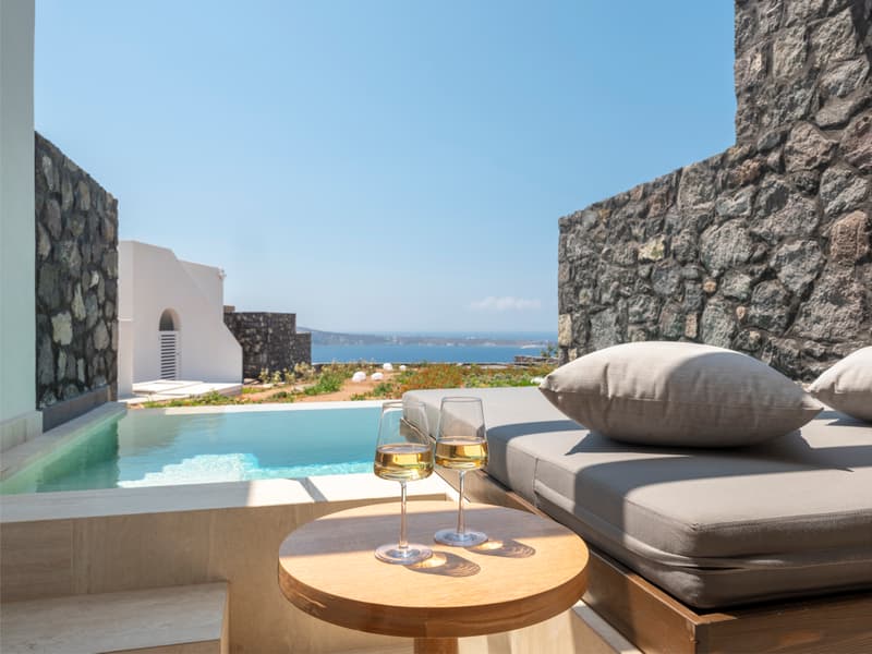 Santo Pure Oia Suites and Villas