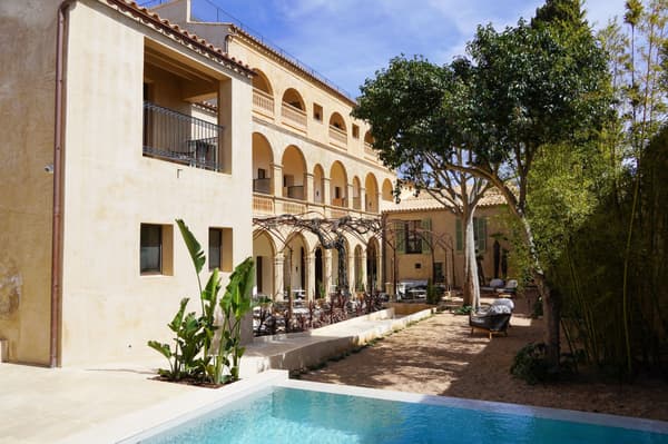 Juz de Yartan Arthotel-1