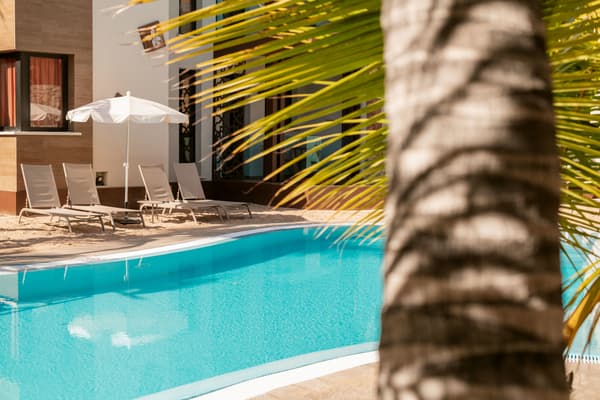 Alhambra Boutique Apartments-1