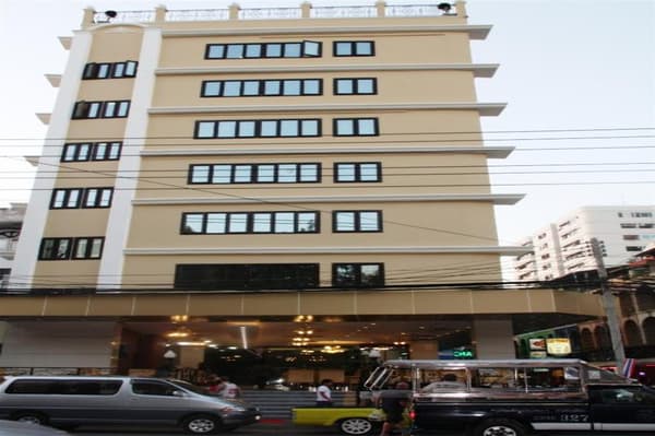 The Privi Hotel-1