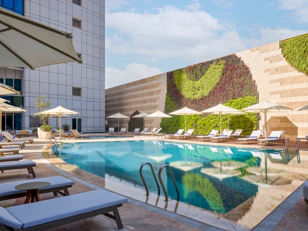Hilton Cairo Nile Maadi-1