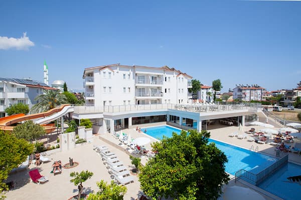 Cats Garden Family Hotel-1