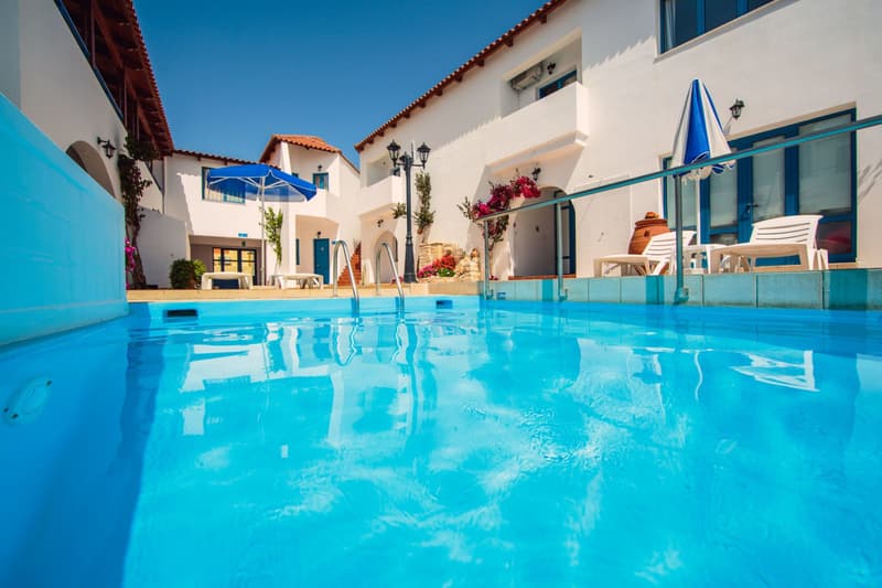 Iliana Apartments