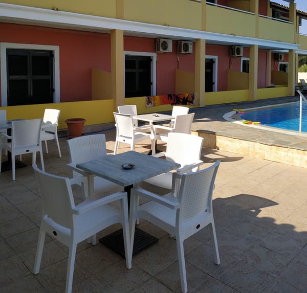 Alexis Pool Apartments-1