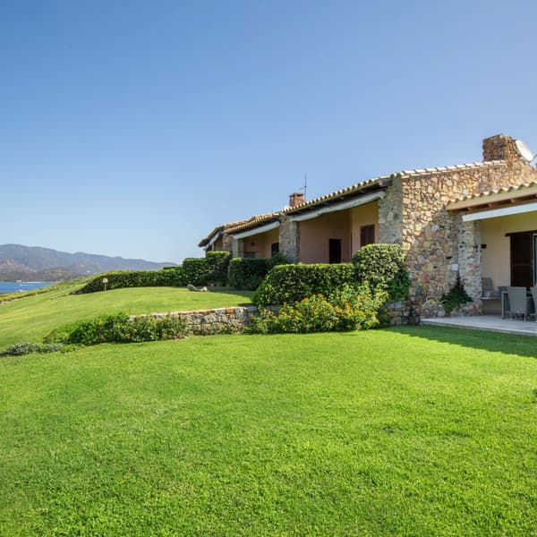Villa Seaside Home-1