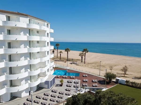 The Place Mar Mediterrania and Spa by ALEGRIA 4 SUP-1