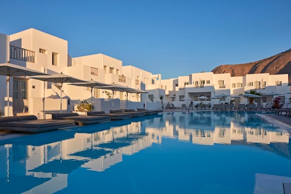 Aqua Blue Hotel-1