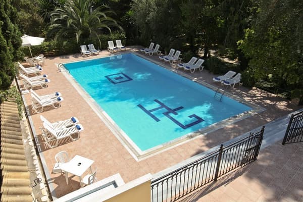 GALAXIAS & EYAN HOTEL-1