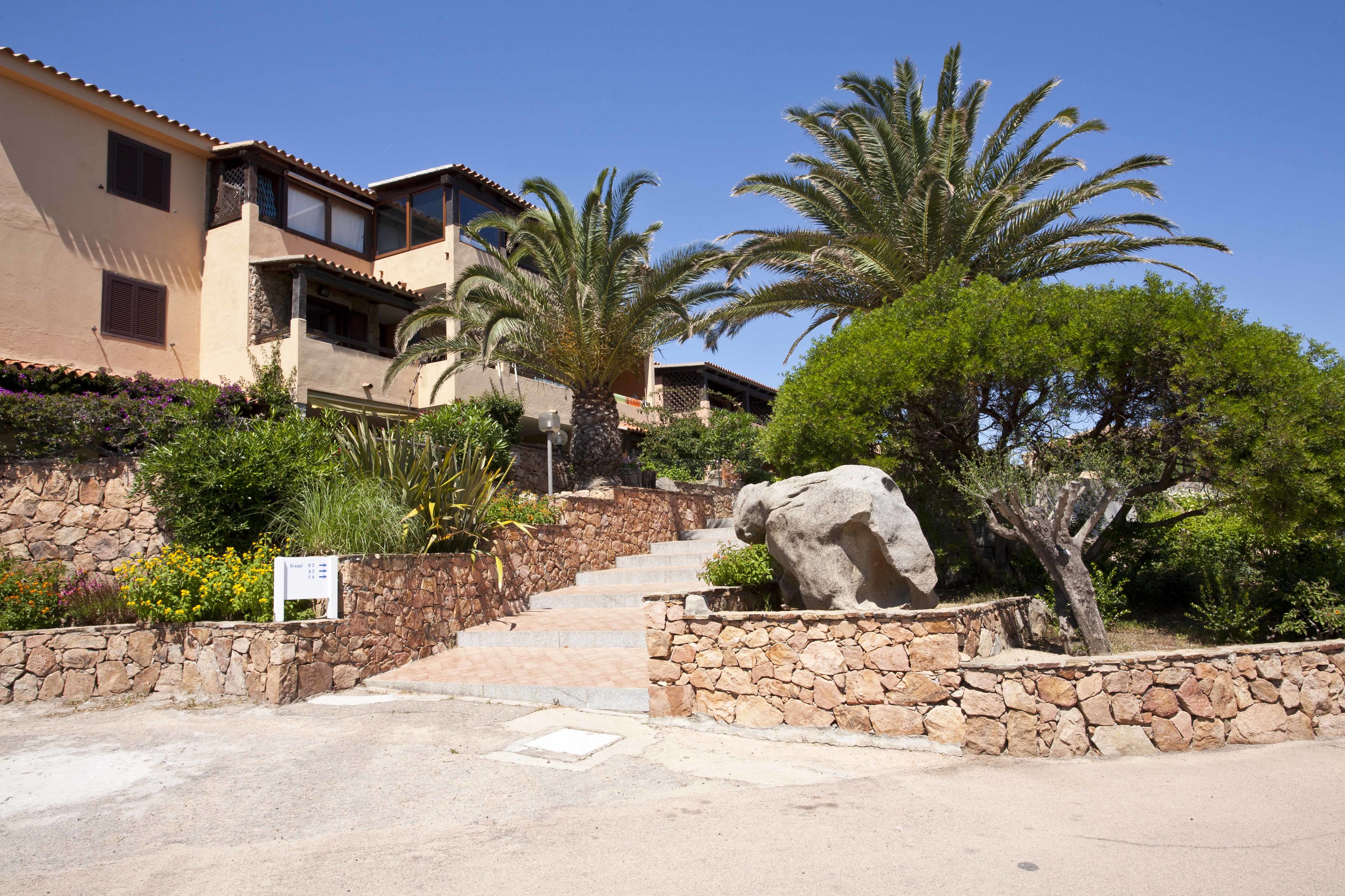 Baia De Bahas Residence
