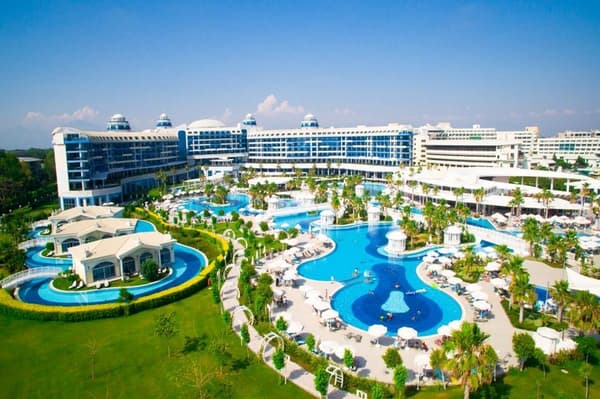 Sueno Hotels Deluxe Belek-1