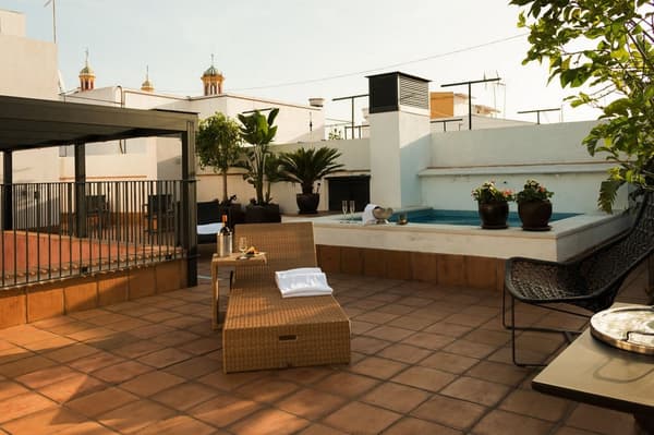 Aguilas5 SevillaSuites-1