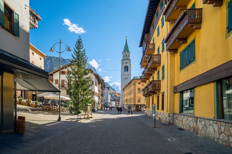 Cortina d' Ampezzo