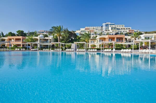 Kipriotis Maris Suites-1