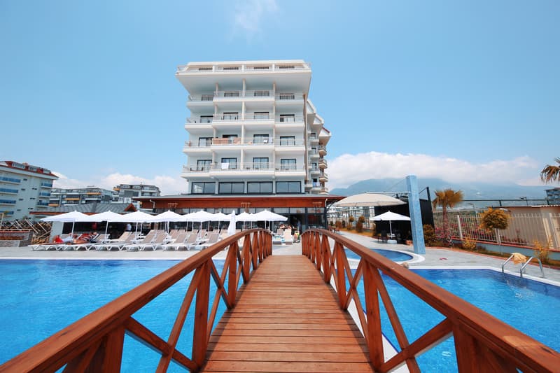Sey Beach Hotel And SPA
