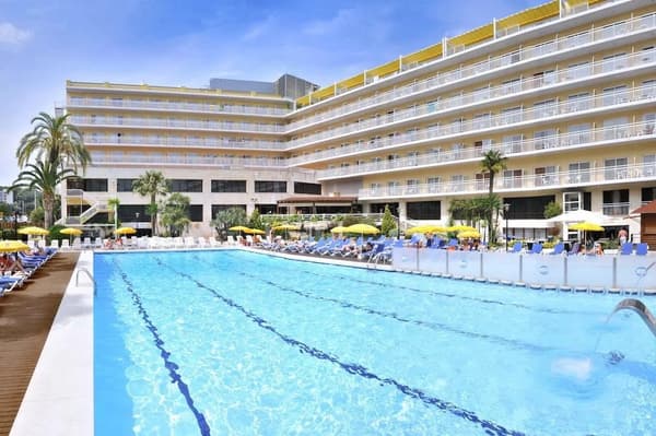 GHT Oasis Park & Spa-1