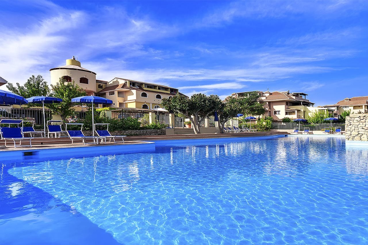Colonna Beach Hotel