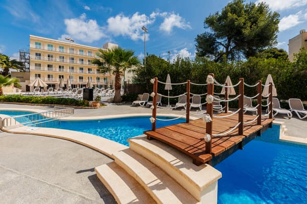 O7 Club Cala Ratjada-1