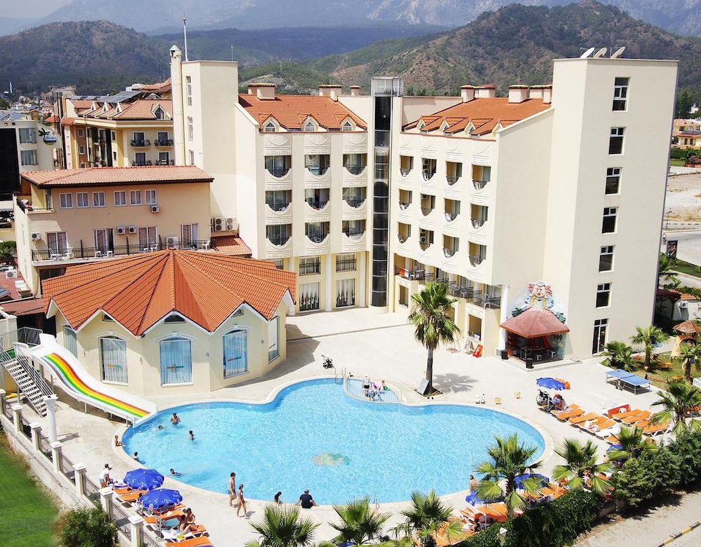 Camyuva Luna Hotel (Ex. Larissa Inn Hotel)
