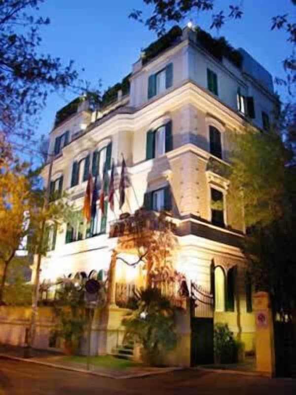 Farnese-1