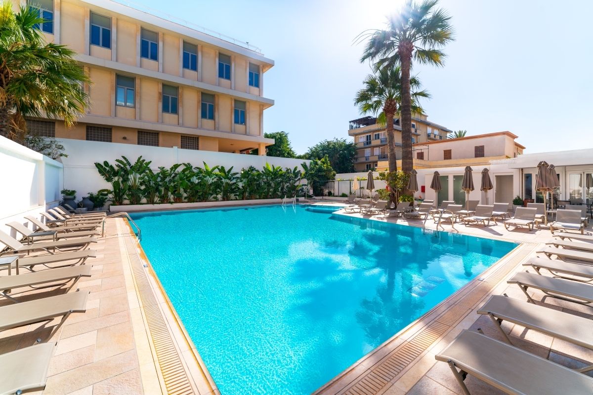 Best Western Rhodes Plaza Hotel foto 2