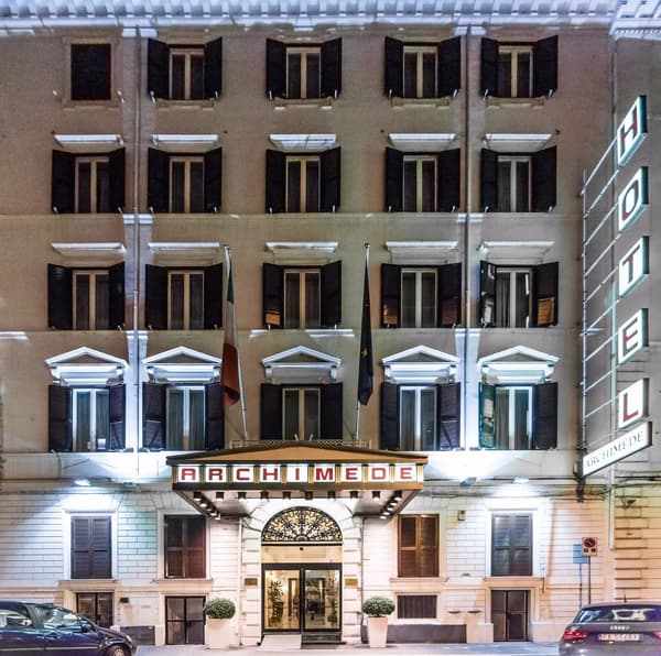 Raeli Hotel Archimede-1