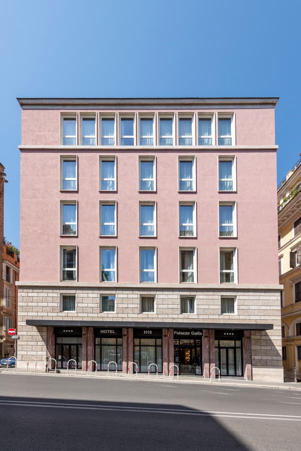 H10 Palazzo Galla-1