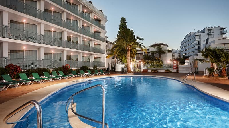  Beneste Villa Flamenca Hotel 