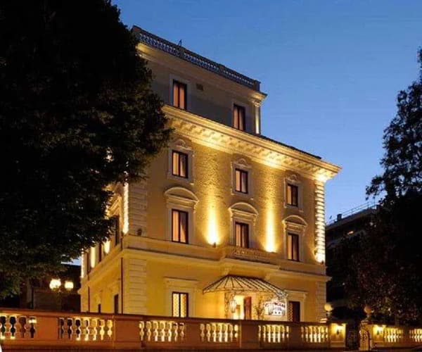 Hotel Villa Pinciana-1