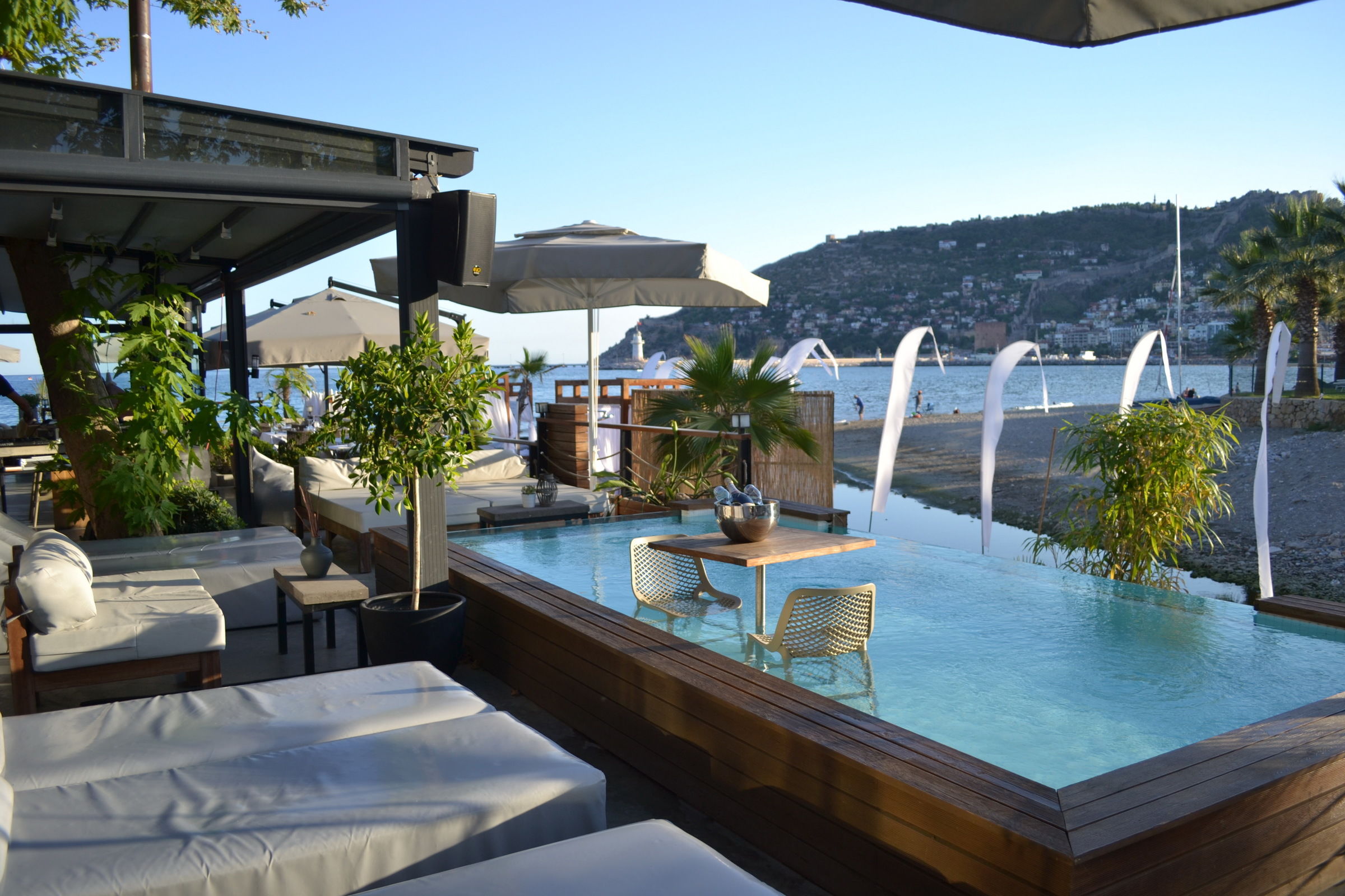 En Vie Beach - Boutique Hotel