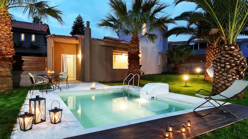 Paradise Island Villas