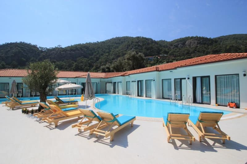 Z Exclusive Hotel Villas
