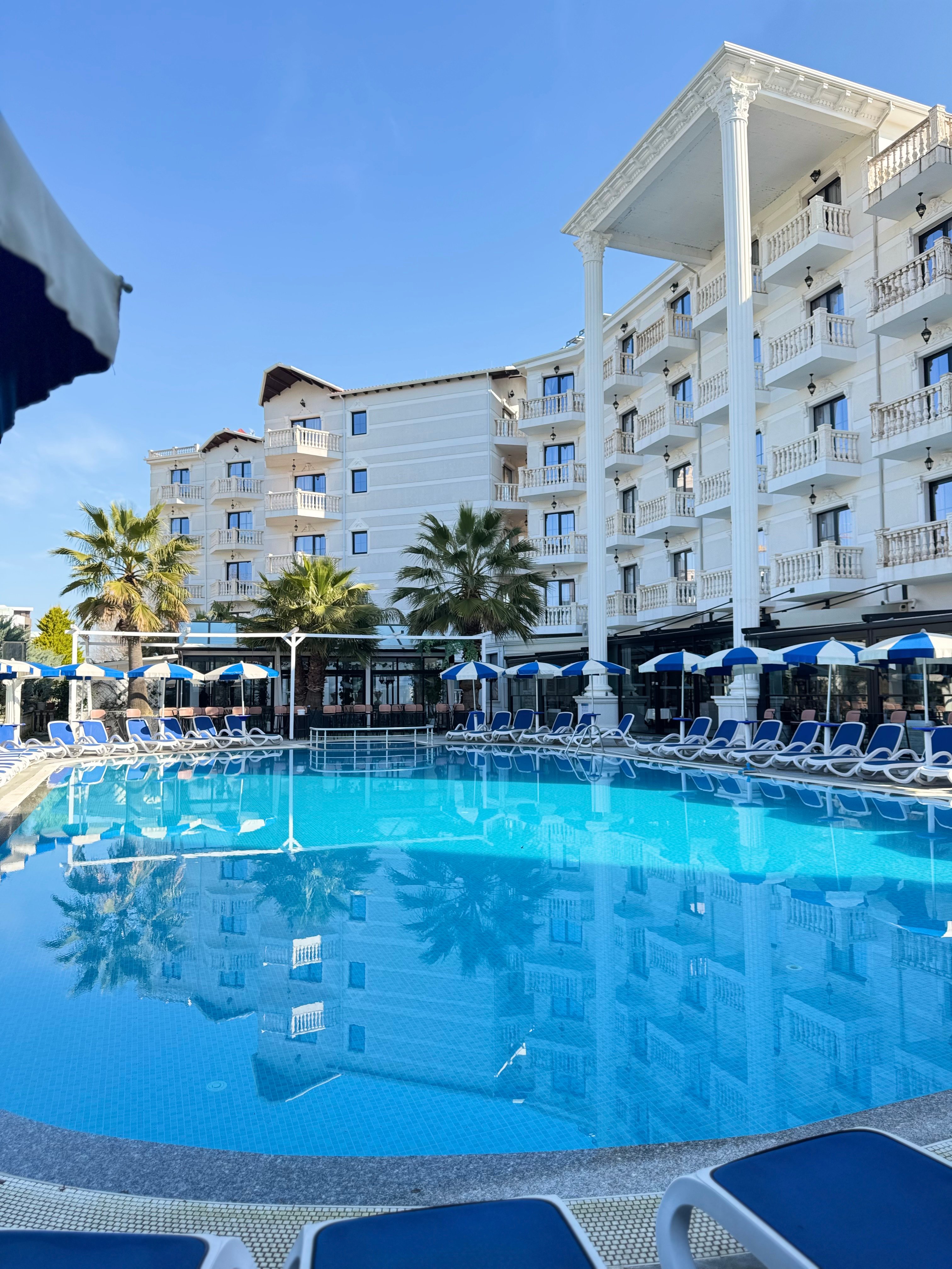 Onufri Hotel