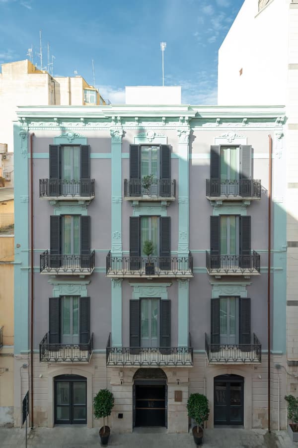 Vis Urban Suites And Spa-1