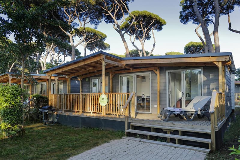 Camping Hu Norcenni Girasole village