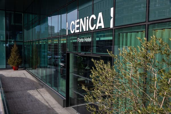 Cenica Porto Hotel, Curio Collection By Hilton-1