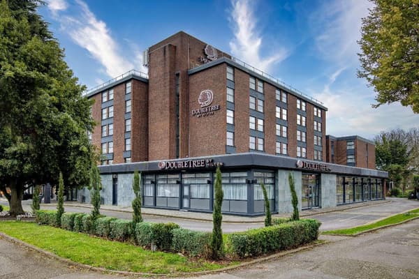 DoubleTree by Hilton Hotel London - Ealing-1