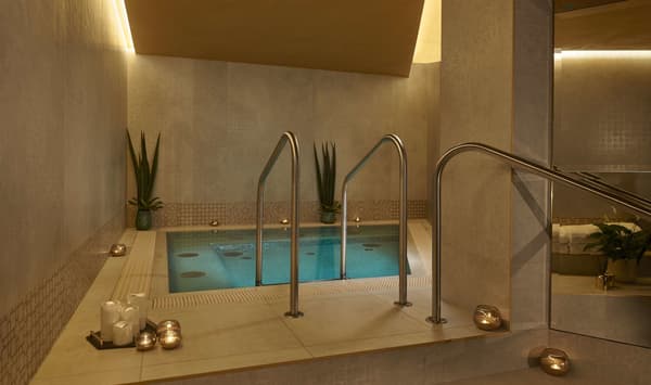 Párisi Udvar Hotel Budapest, part of Hyatt-1