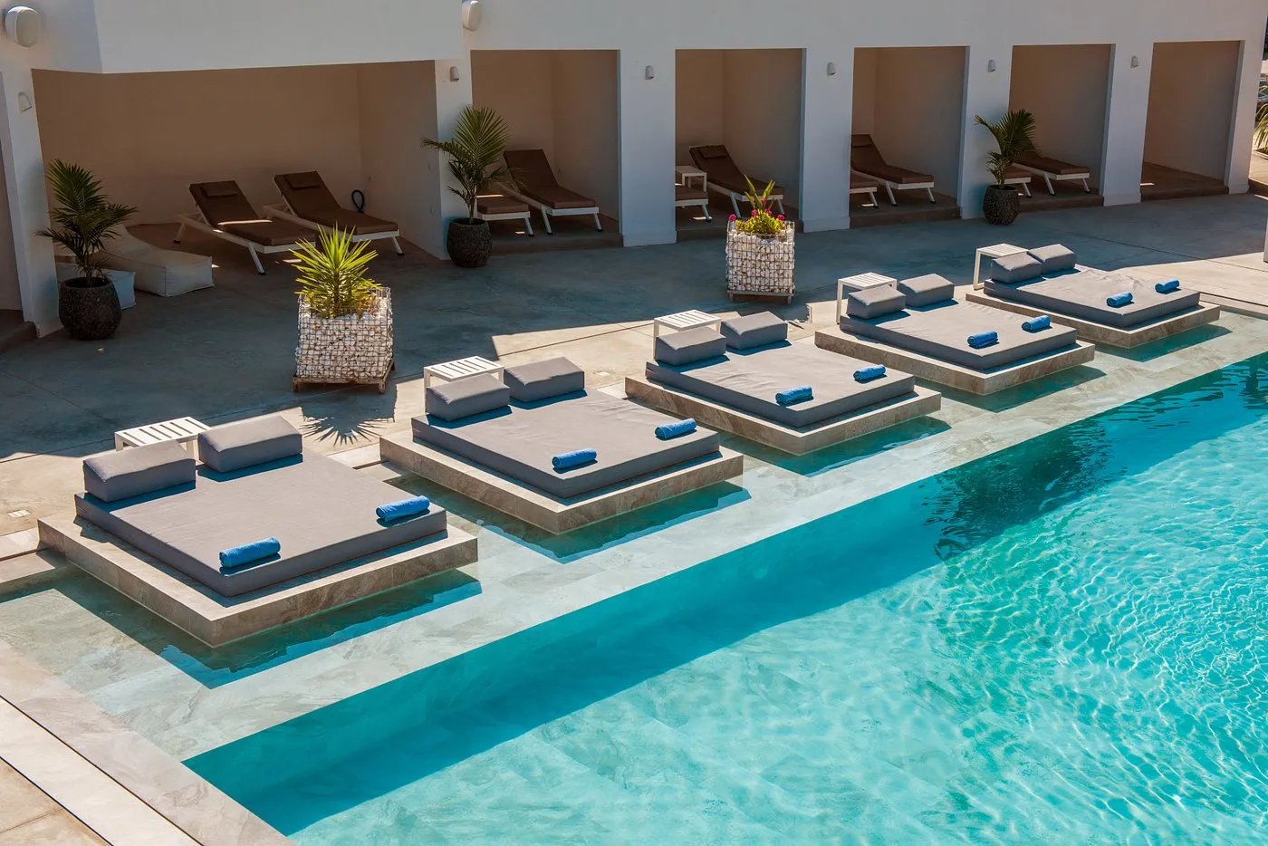 Matheo Villas & Suites