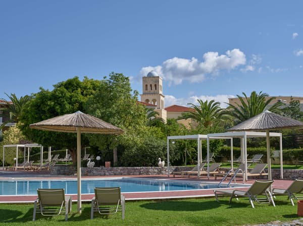 Pilot Beach Resort-1
