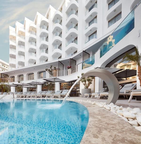 Lalila Blue Suites-1