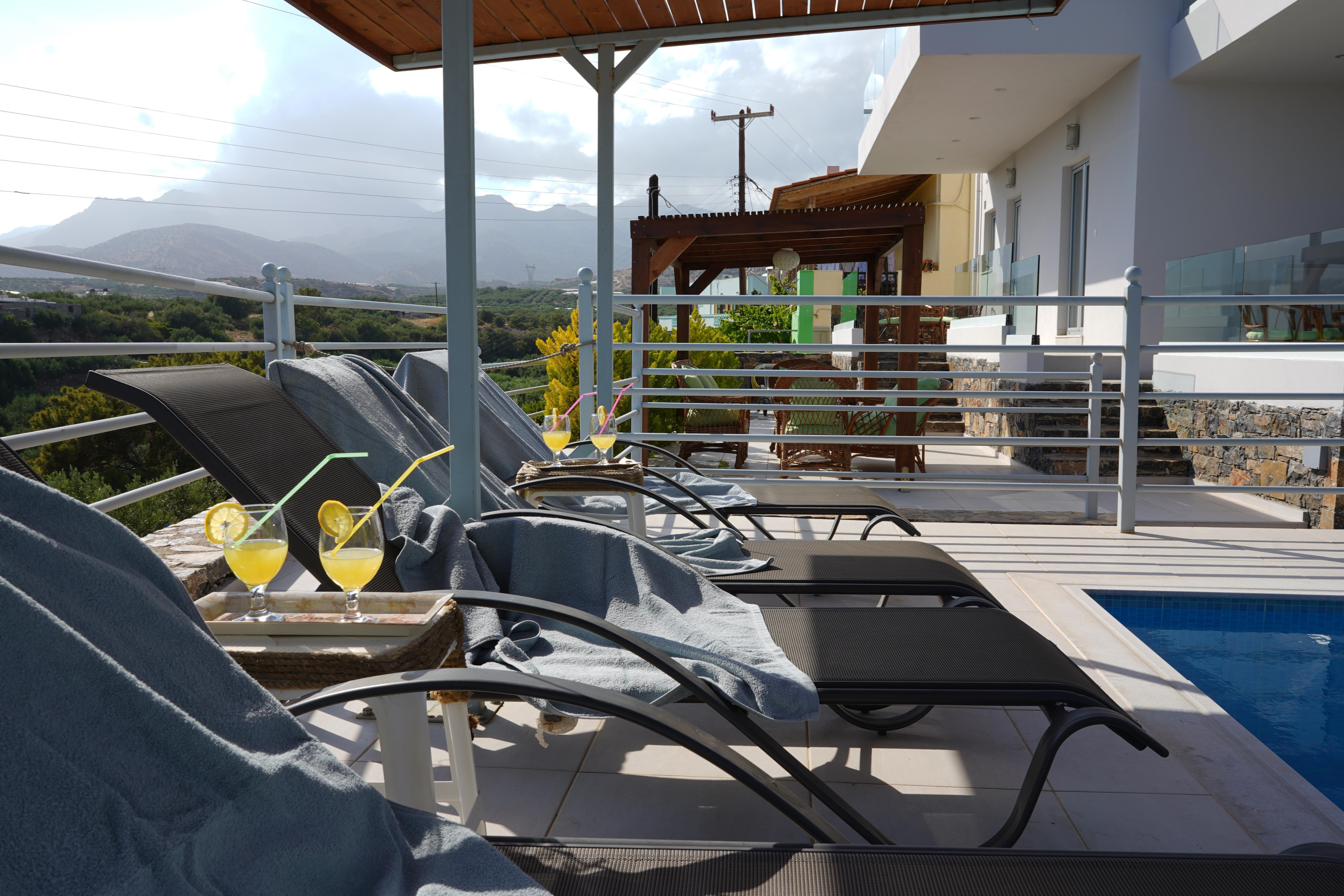 Asteri Suites