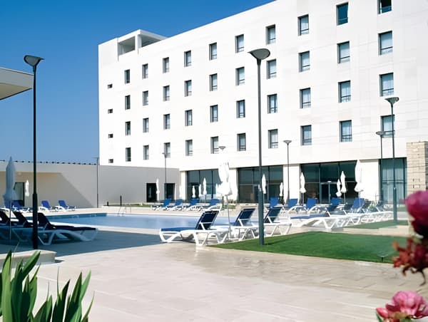 Vip Executive Santa Iria-1
