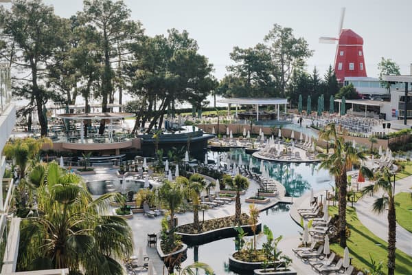 Akra Kemer-1