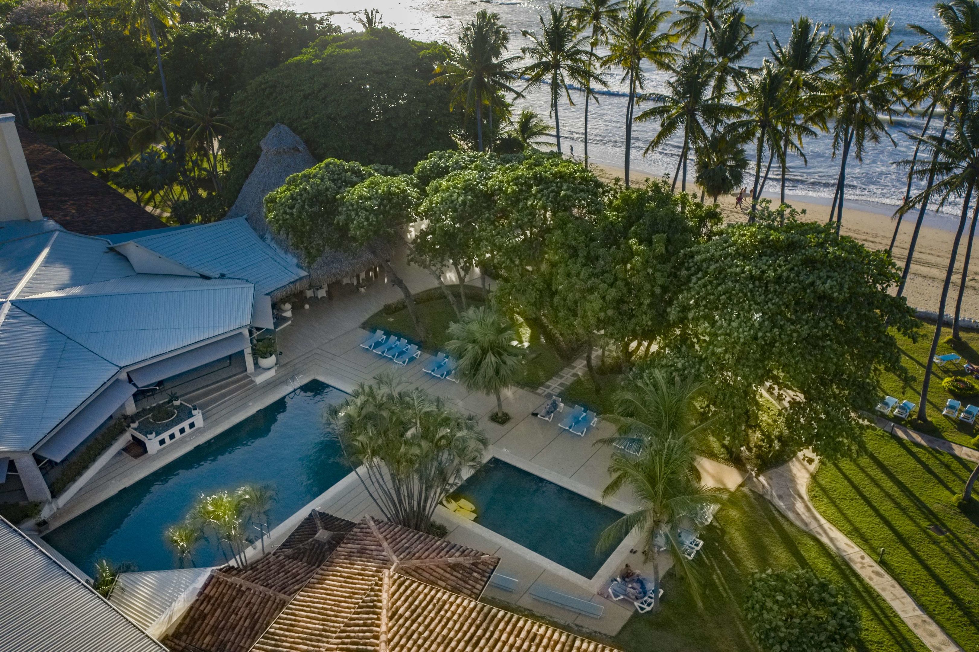 Tamarindo Diria Beach Resort