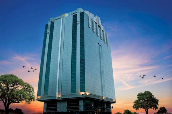 Kingsgate Hotel Abu Dhabi by Millennium-1