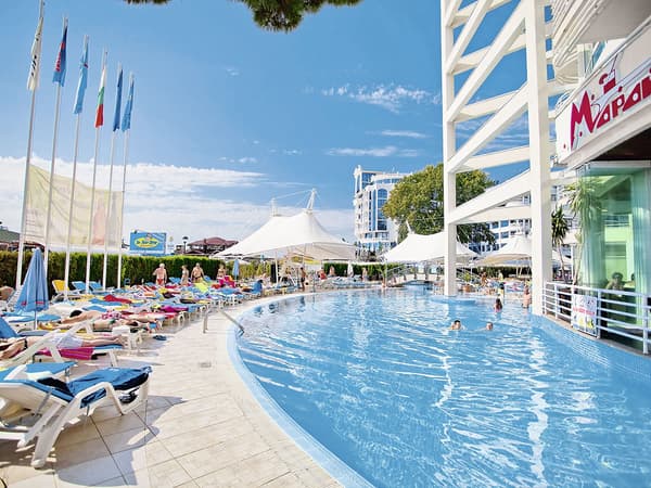 Grand Victoria-1